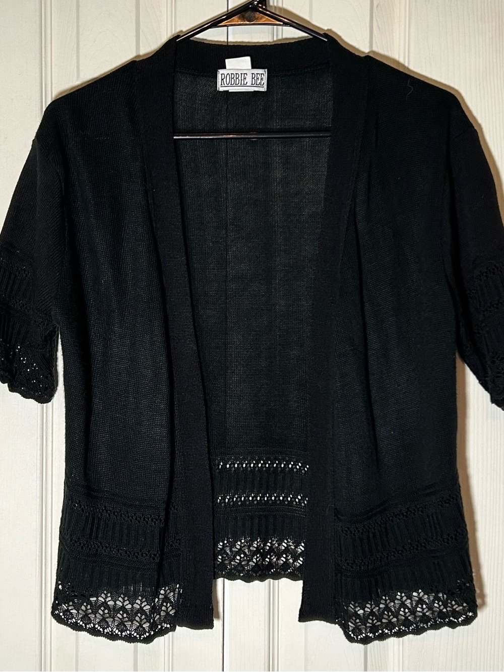 Robbie Bee Women's Knitted
Black Short Sleeve Cardigan, Size Petite L